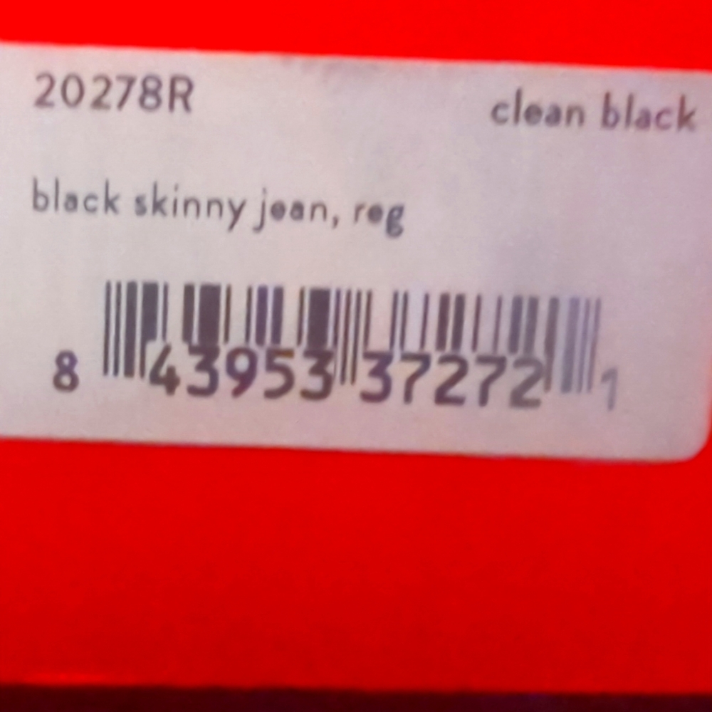 SPANX Ankle Skinny Jeans in Clean Black New With Tag Medium